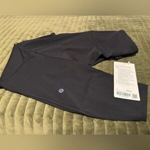 Lululemon size 8